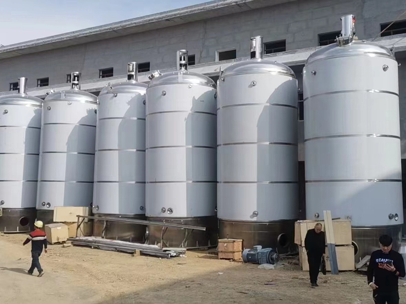 不锈钢储罐_副本.jpg